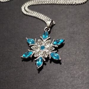 Sterling Silver Blue Snowflake Necklace 925 Chain Christmas Birthday Gift - NEW!